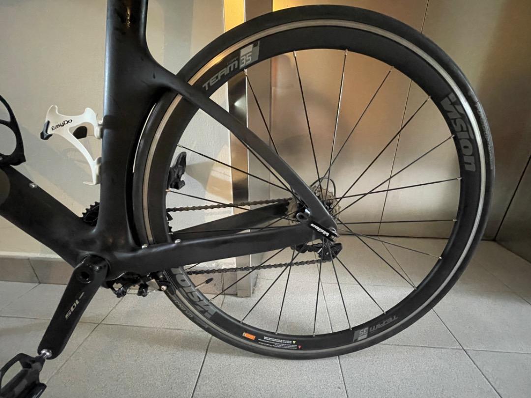 Ceepo venom 105 team 35 triathlon bike clearance