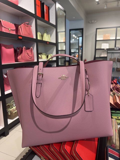 Coach town online tote pink