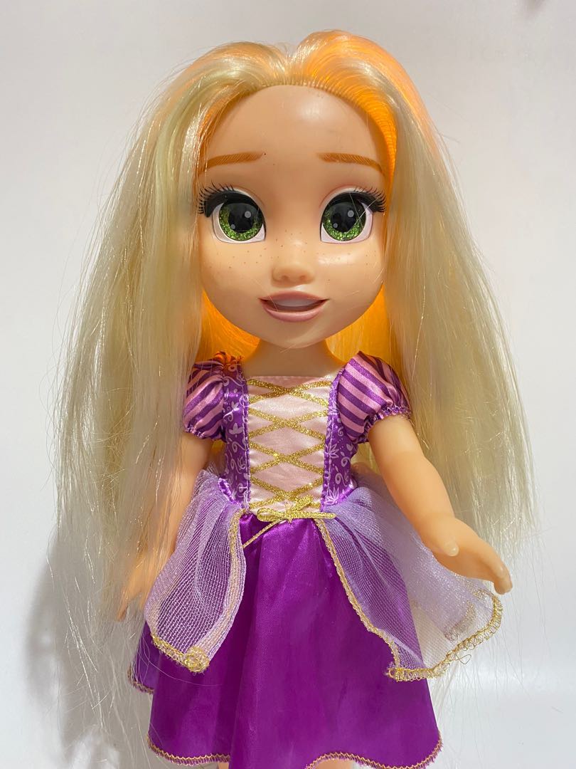 Disney Rapunzel Doll (Lights up hair,Moving Lips &Singing), Hobbies