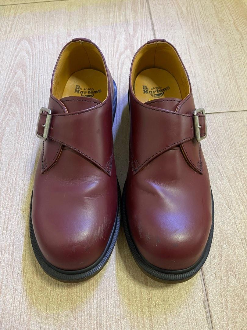 Dr martens sales maroon low cut
