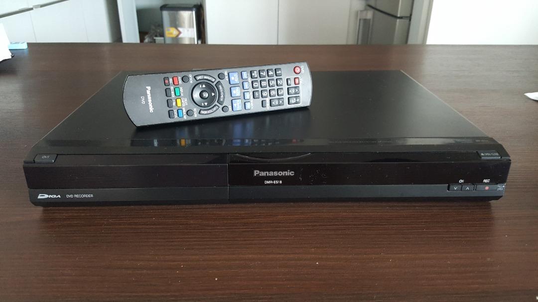 DVD Recorder Panasonic DMRES18, Hobbies & Toys, Music & Media, CDs