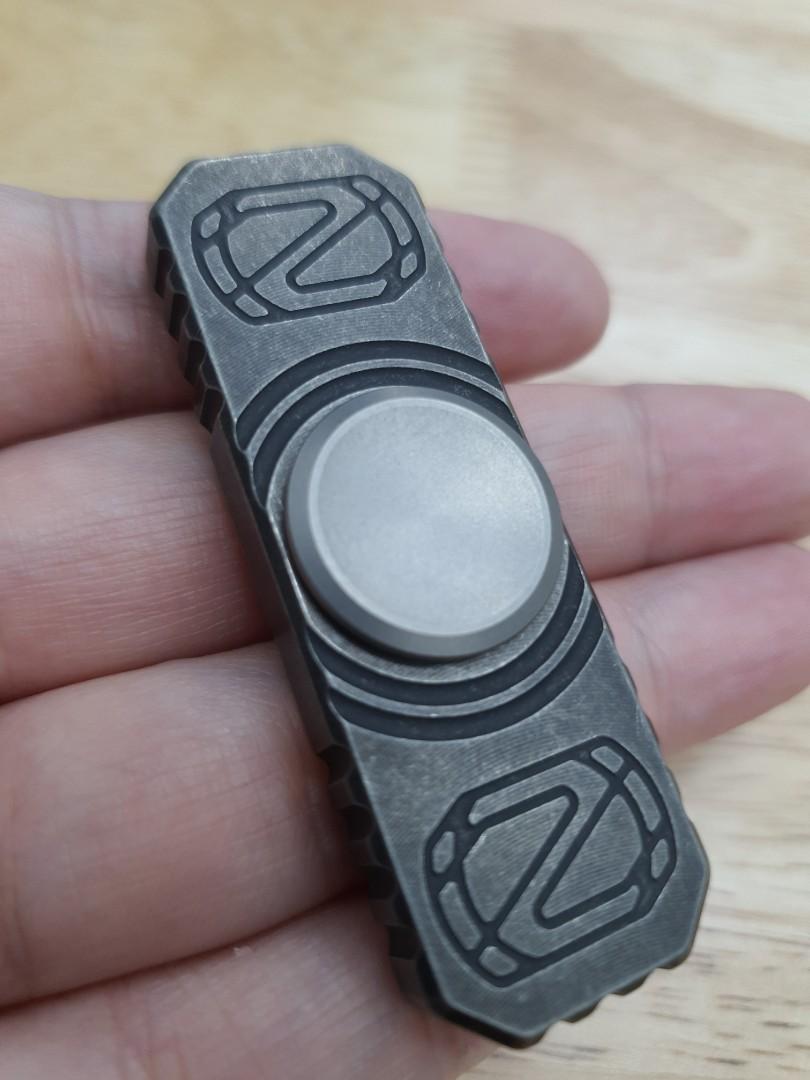 Edc spinner store