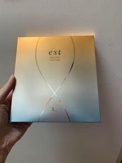 Est sofina the lotion mask type 透潤保濕面膜5片五片裝25ml x 5  1片相等於使用化妝水30次* 透潤保濕面膜蘊含約30次份量的*「est the lotion 透潤保濕化妝水」的滋潤成分。 以高濃度精華滋養肌膚的奢寵體驗，讓肌膚瞬間水分充盈、柔軟明亮 原價$470五片