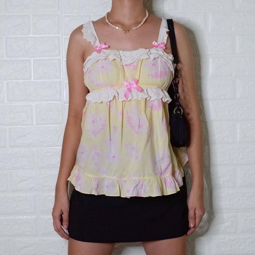 Ribbon cami top, Women's Fashion, Tops, Sleeveless on Carousell