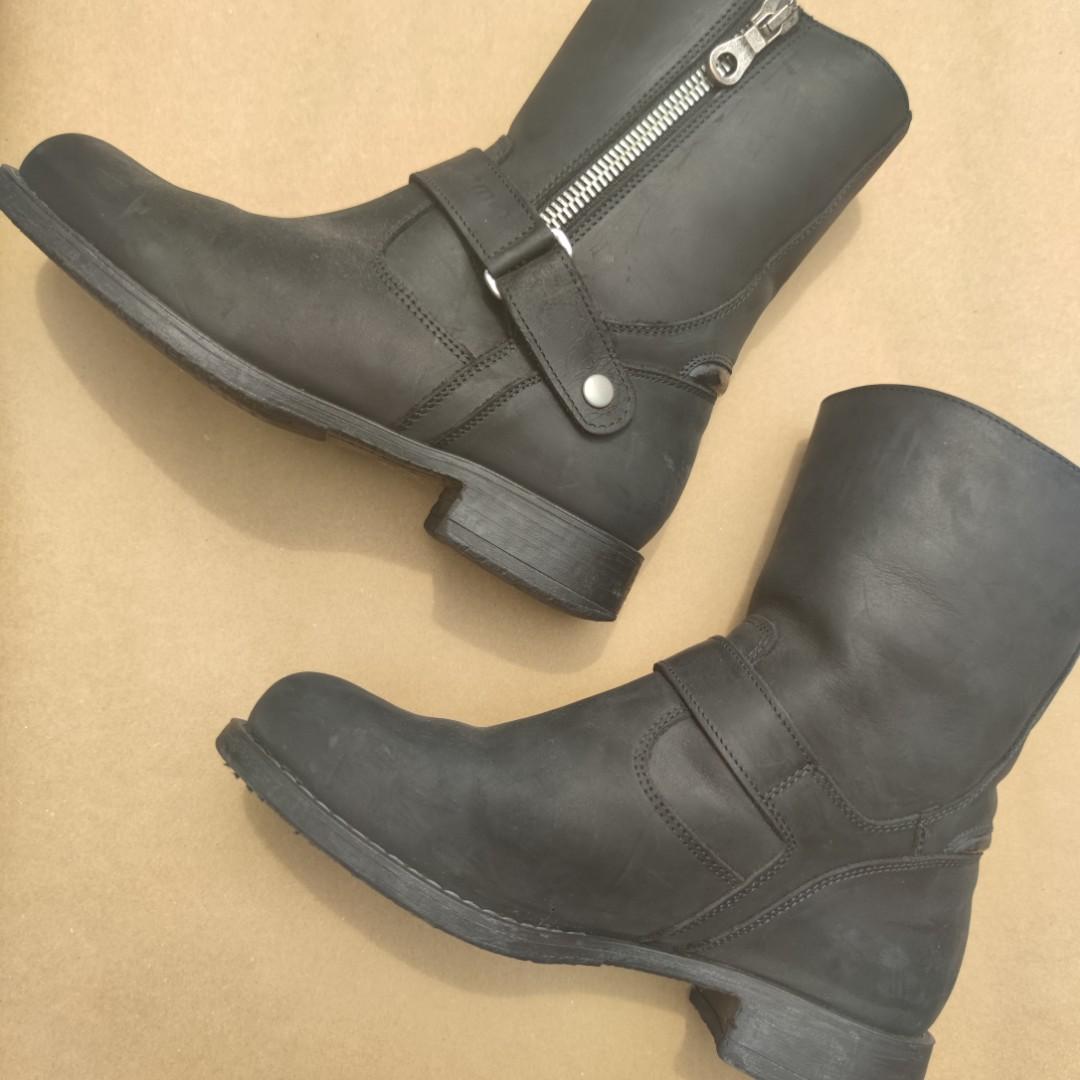 Forma Eva Black Motorcycle Women s Boots Women s Fashion Footwear Boots on Carousell
