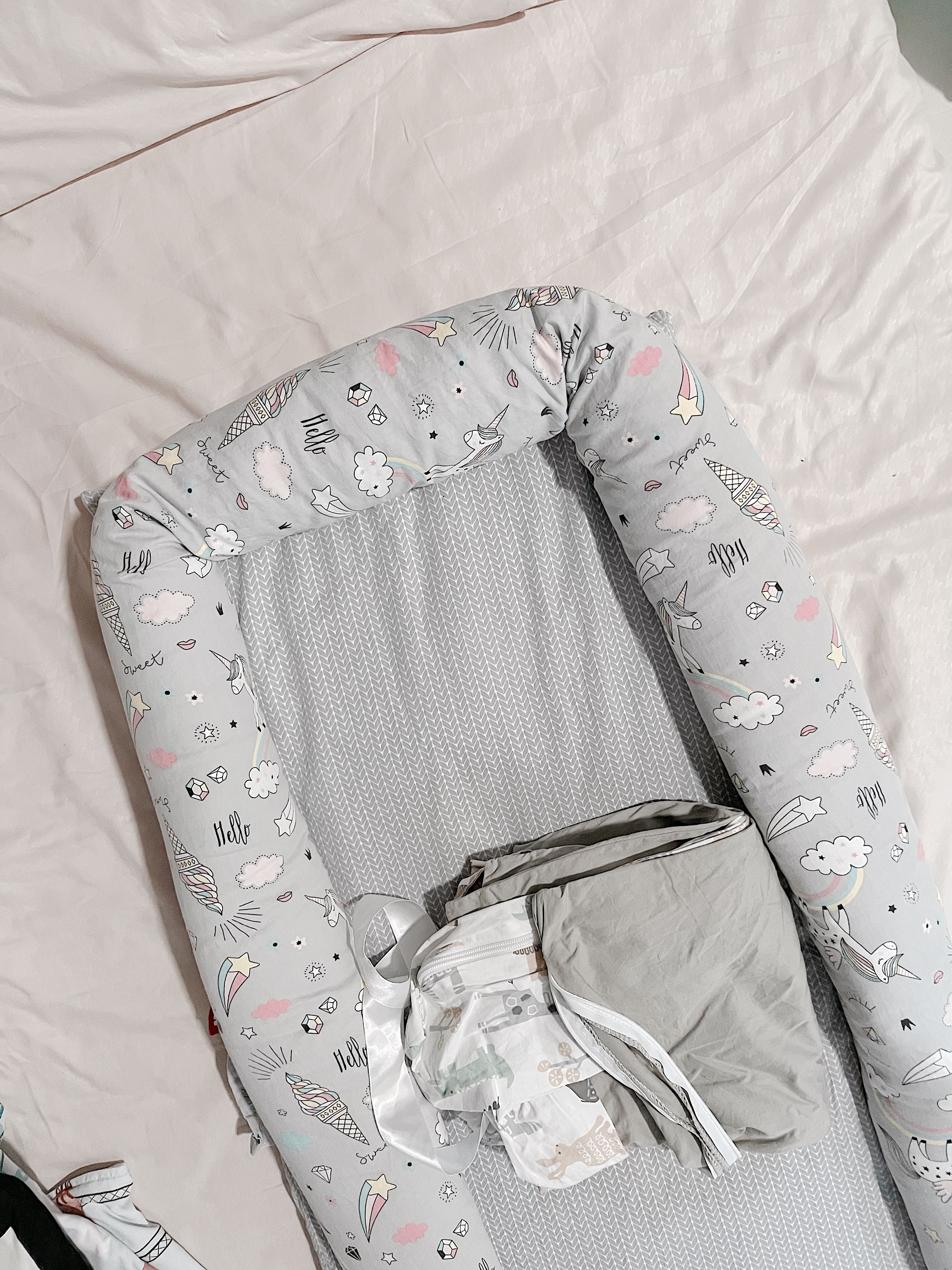 [Free Extra Cover] Baby Nest Portable Bed Travel Bed, Babies & Kids