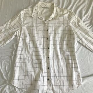 (Category: ) located in . Submitted by secondspringcloset (Listing ID 1179514108, Image 1). Description: .