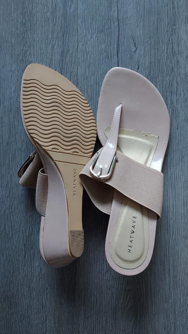 Wedge sandals online size 8