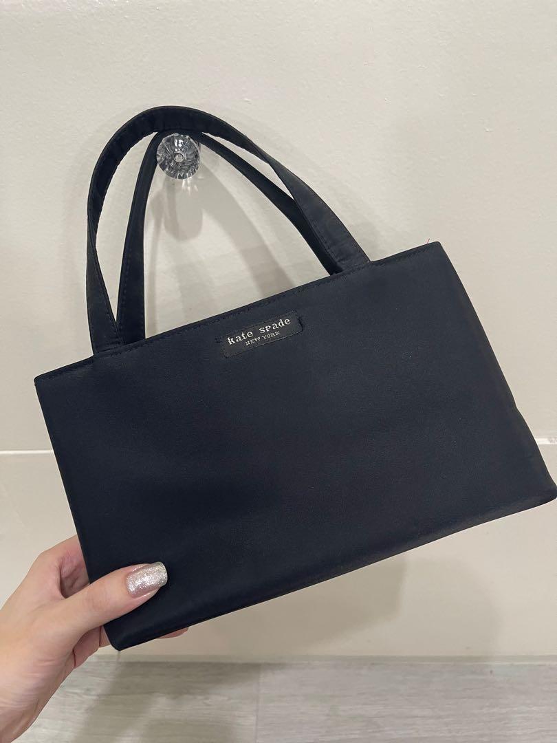 Kate Spade Handbag (Category: Luxury Bags & Wallets) located in Apalit. Submitted by byebyeclutterph (Listing ID 1179618199, Image 3). Description: It’s a simple yet spacious handbag. I barely used it so it’s still in very good condition hehe.