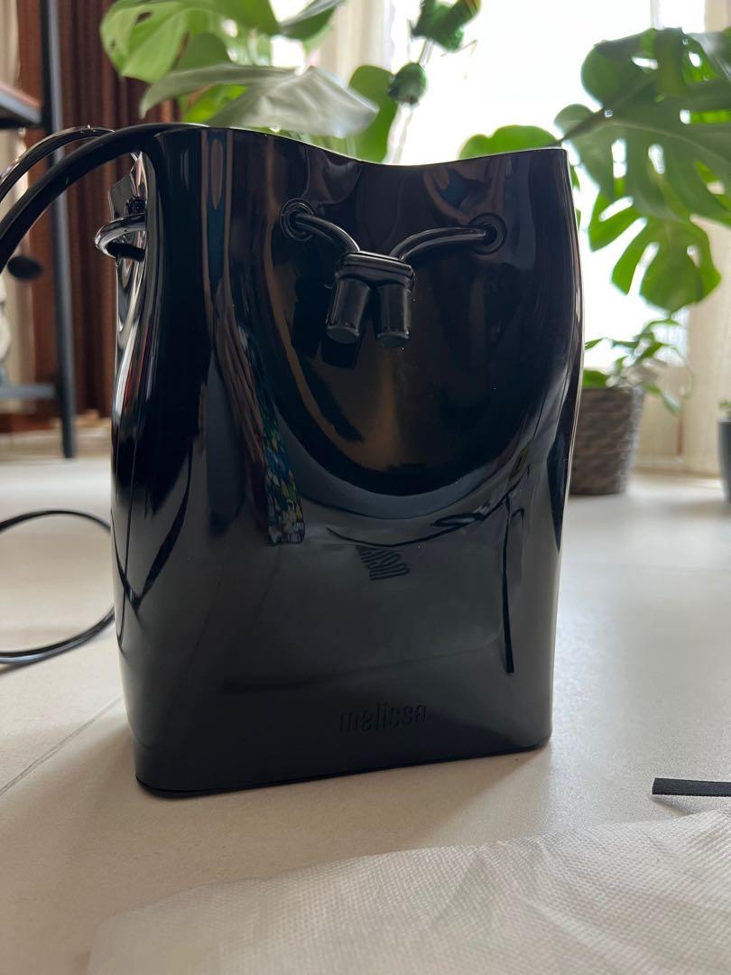 Melissa store bucket bag