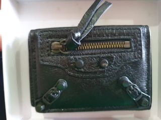 (Category: ) located in . Submitted by gerl33 (Listing ID 1179481099, Image 1). Description: .