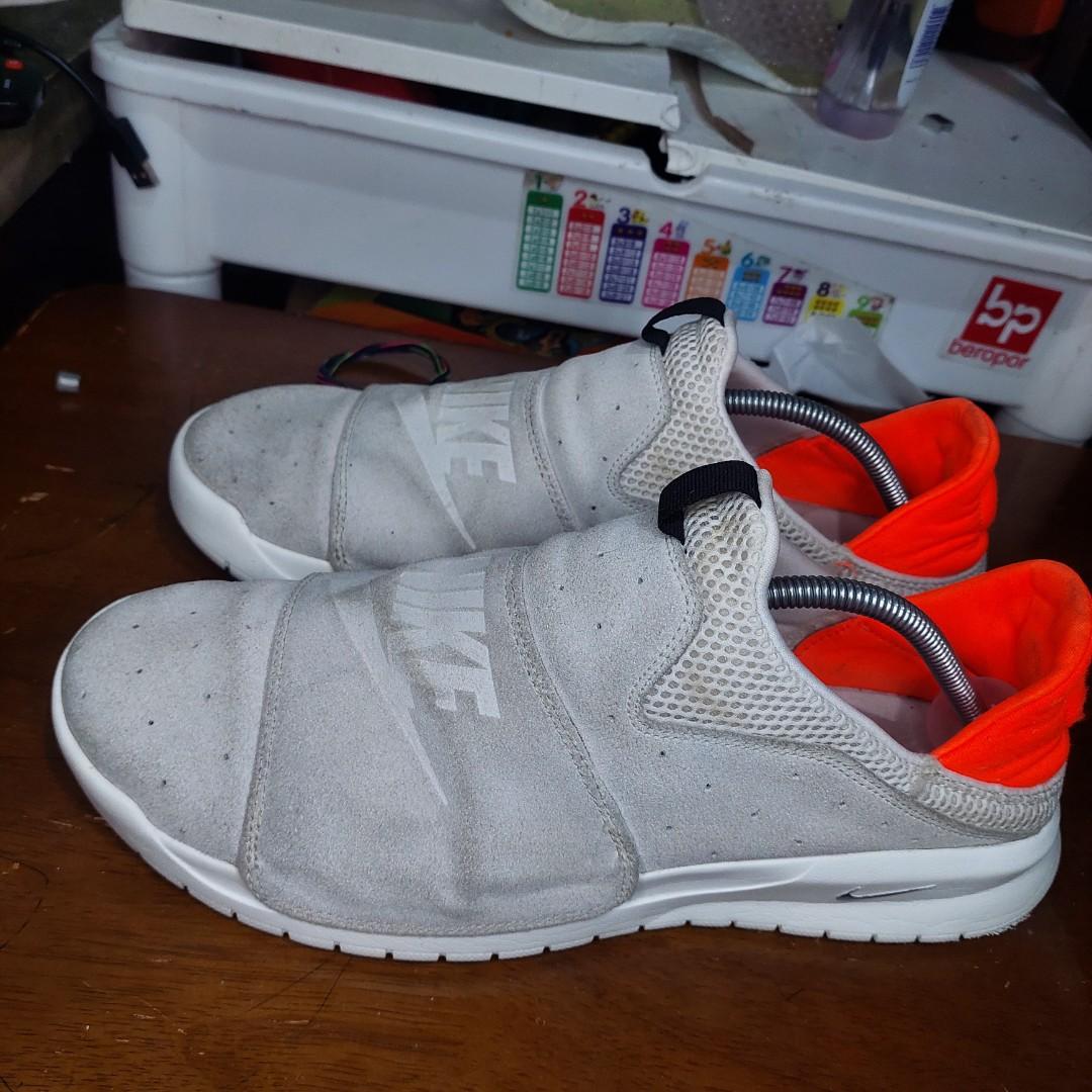 Nike benassi slip shoe review on sale