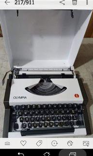 Olympia Portable typewriter