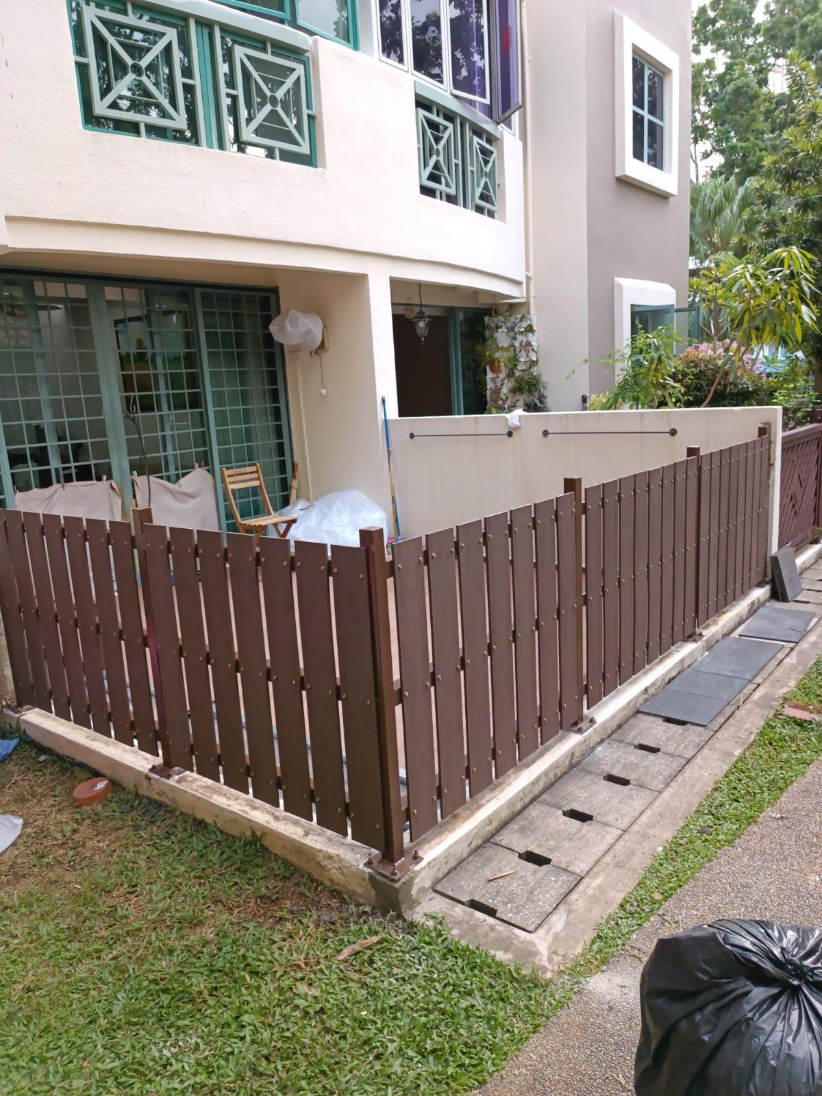 Outdoor composite and timber fencing628630935207711120