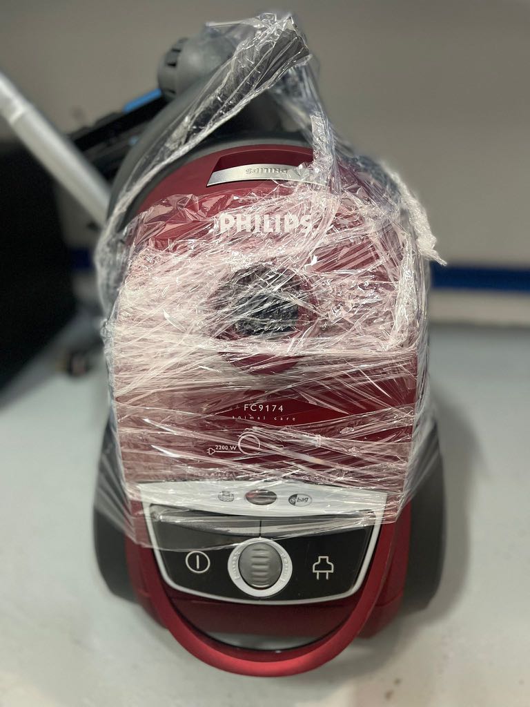 PHILIPS FC9174 VACUUM CLEANER (2200W) Condition 8/10 $90, TV & Home ...