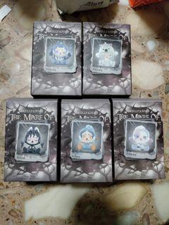 Popmart Skullpanda mare of animals. Blue morho/polar bear etc