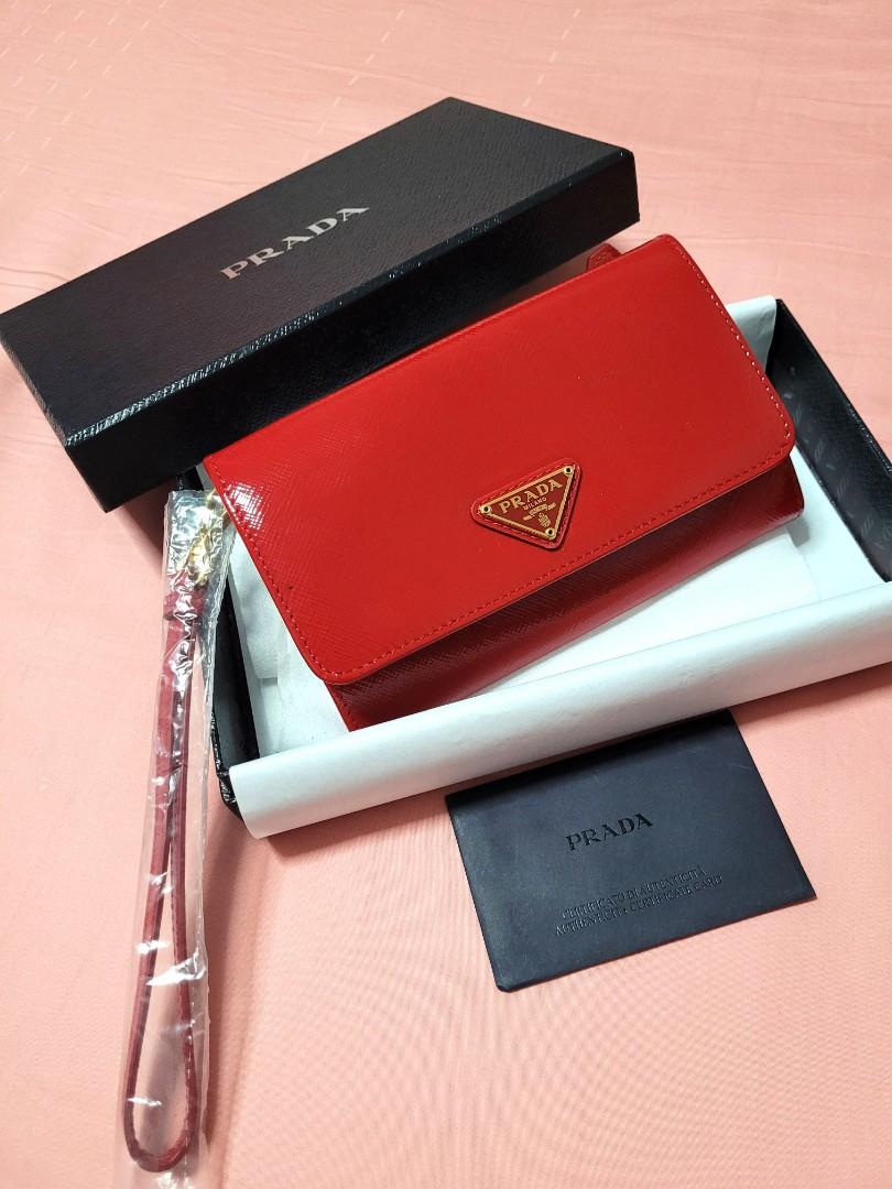 Prada saffiano new arrivals wallet red