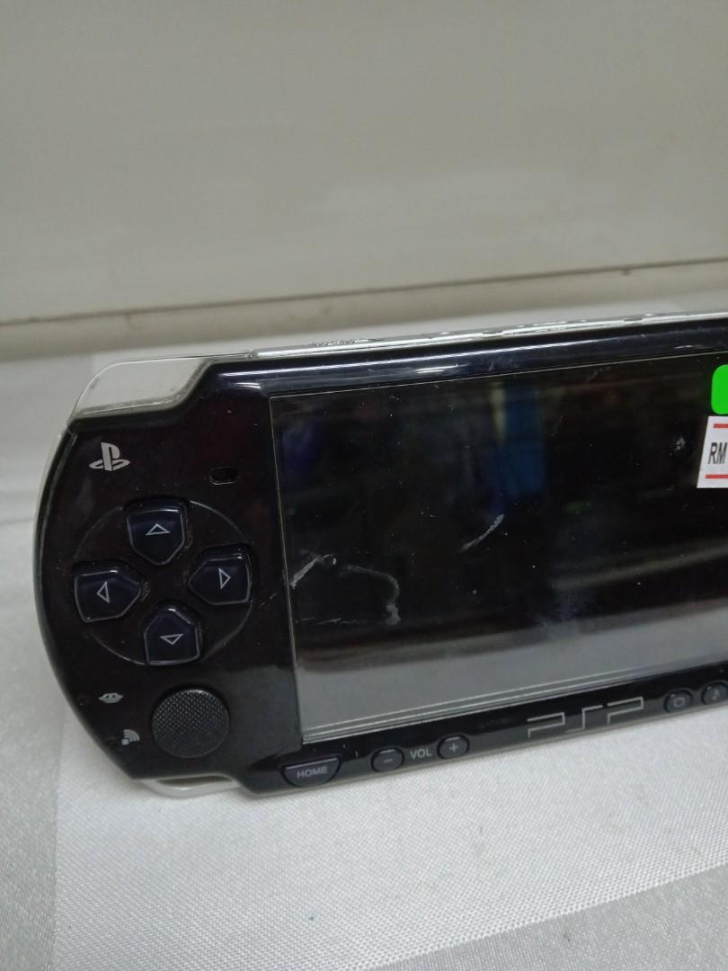 SONY PSP Game Console faulty / rosak (for spare parts), Video Gaming