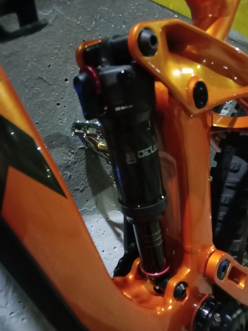RockShox DELUXE SELECT+ RT 230x60 Dämpfer kaufen