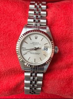 (Category: ) located in . Submitted by thmpl.timepieces (Listing ID 1179572658, Image 1). Description: .
