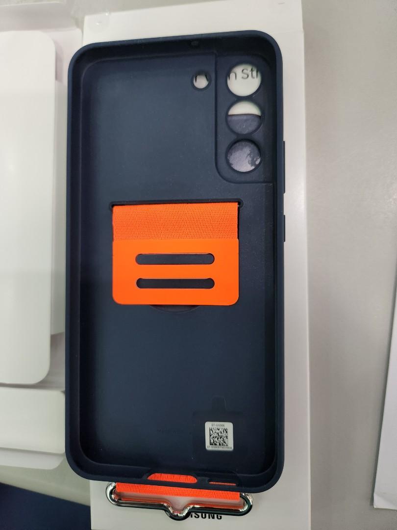 Silicone cover with strap samsung galaxy s22+ (Category: Cases & Sleeves) located in Caloocan City. Submitted by willjr (Listing ID 1179472958, Image 2). Description: brand new fitted only samsung galaxy s22+ silicone cover with strap.