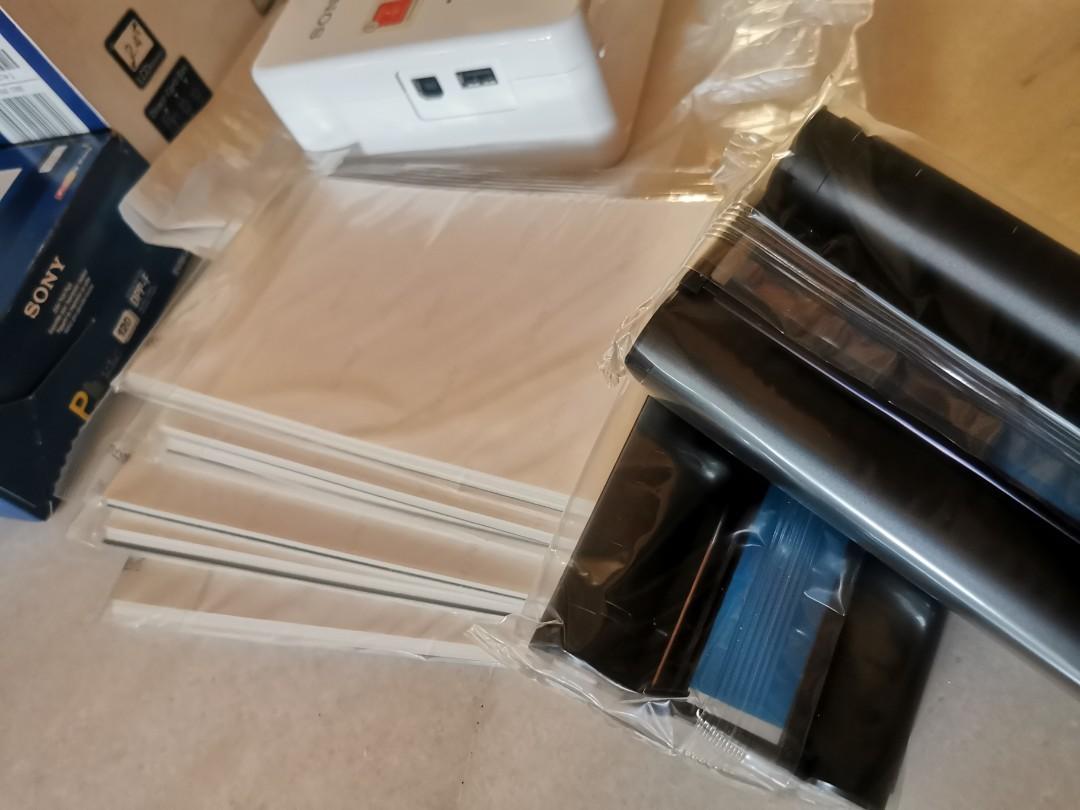 Sony digital photo printer DPPFP65 + print packs, Computers & Tech