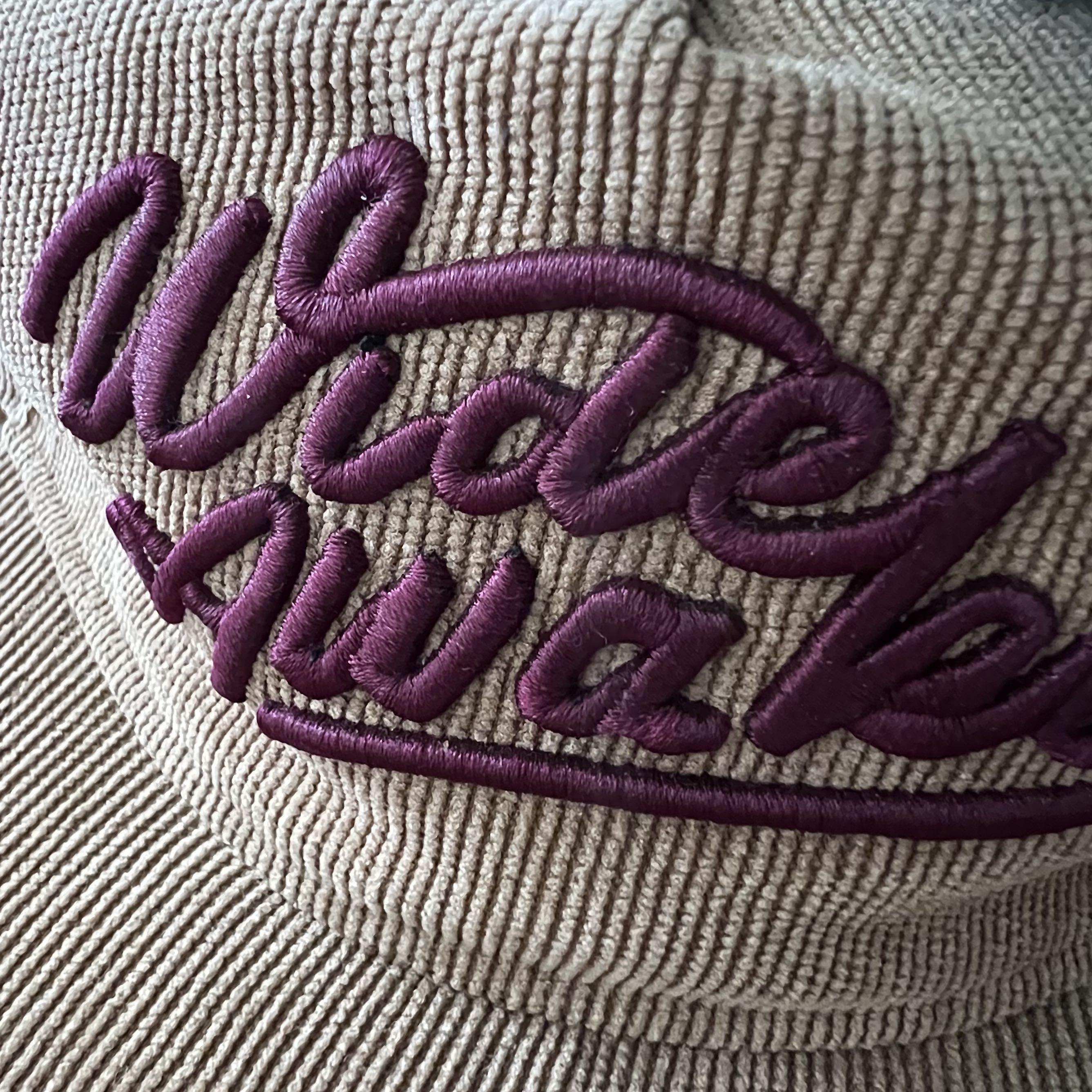 St Ali Studio (Category: Cap & Hats) located in Petaling Jaya. Submitted by onebumptwobump (Listing ID 1179503921, Image 3). Description: Brown with burgendy detailing Condition 10/10 DFOD / COD: Ara Damansara or TTDI .