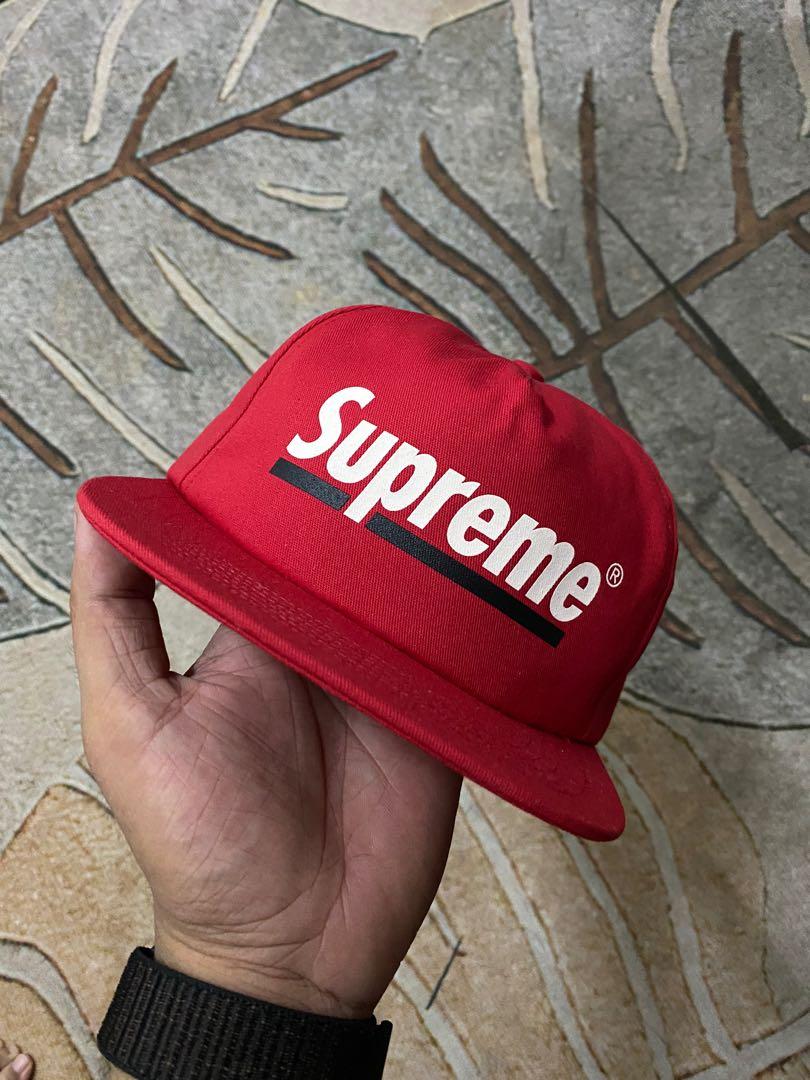 Supreme shop underline hat