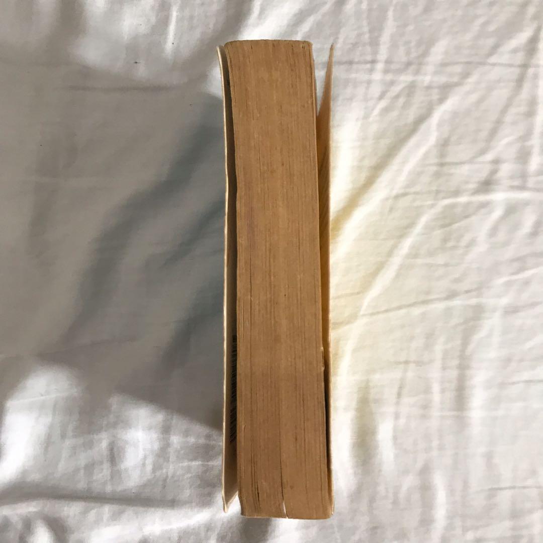 The Happiness Project by Gretchen Rubin (Category: Storybooks) located in Manila. Submitted by secondspringcloset (Listing ID 1179515255, Image 2). Description: 🌲 Description 🌲 - Self-help memoir - Shows signs of usage (see photos) - Great read 🌲 Shipping🌲 - Grab/Lalamove/Ninjavan 🌲 Mode of Payment 🌲 - GCash 🌲 Reminder 🌲 - Student seller so please be patient :> - Buyers pay for shipping fee - Reservation is only valid for 24 hours.