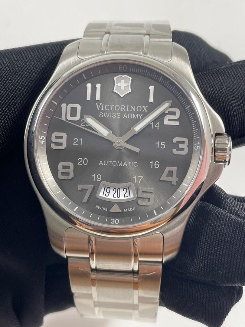 Victorinox Watch BRAND NEW