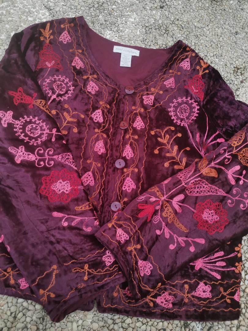 Vintage Embroidered Cardigan, Women's Fashion, Coats, Jackets and