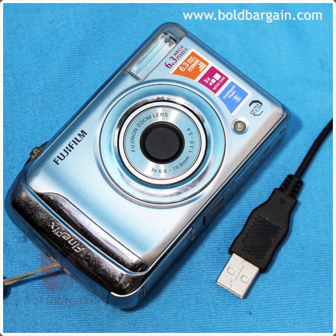 Vintage FujiFilm FinePix A610 Vintage CCD Digital Camera 6.3 Mega