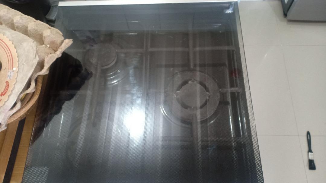 White Westinghouse Gas Range with Oven WCG532K, TV & Home Appliances