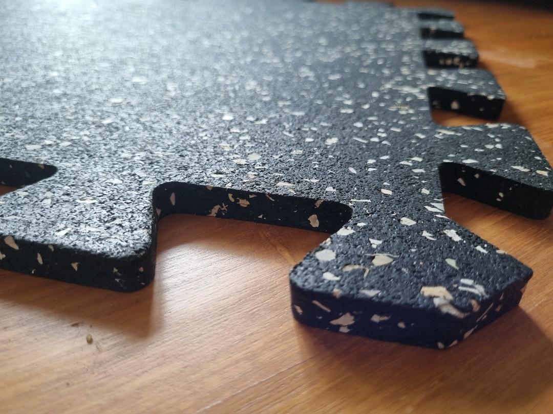 Heavy Duty Rubber Gym Mats 54 x 54cm; 13mm Thick, Sports Equipment