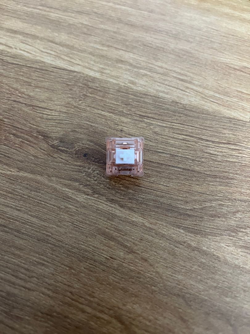 87x Quartz Switch V2 Lubed, Computers & Tech, Parts & Accessories