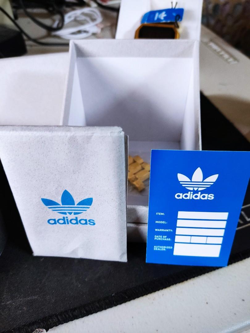 Adidas archive mr2 gold best sale