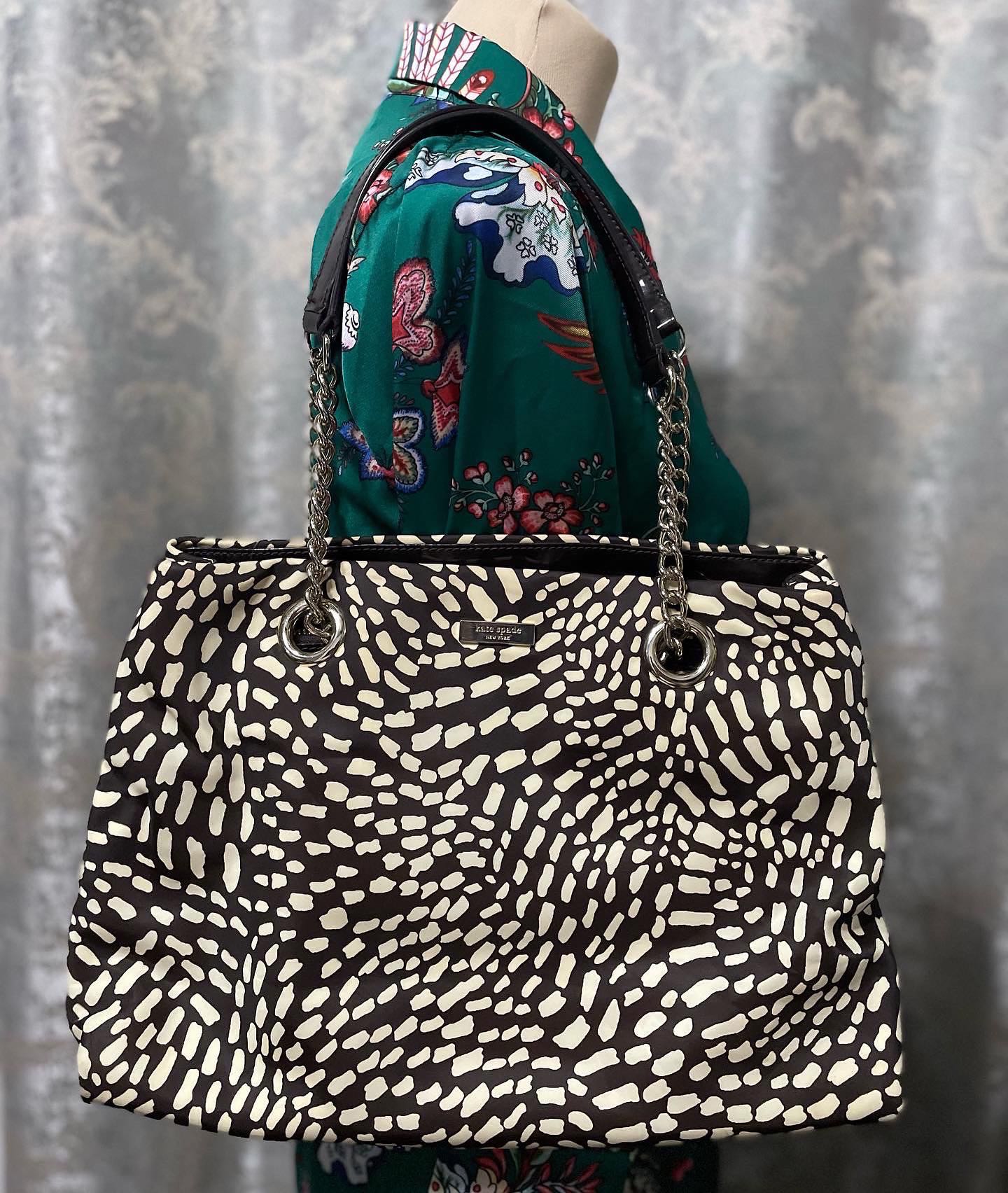 Authentic Kate Spade Animal Print Nylon Shoulder Bag, Luxury, Bags &  Wallets on Carousell