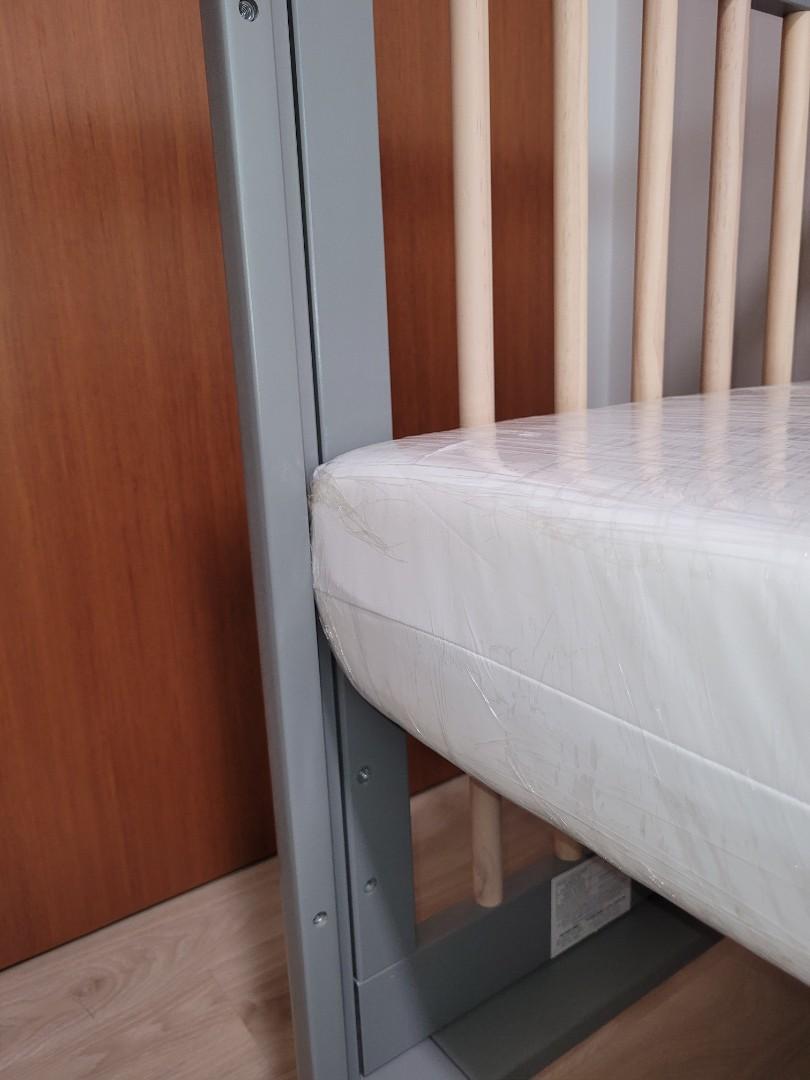 Babyletto 3 in 1 crib, Babies & Kids, Baby Nursery & Kids Furniture