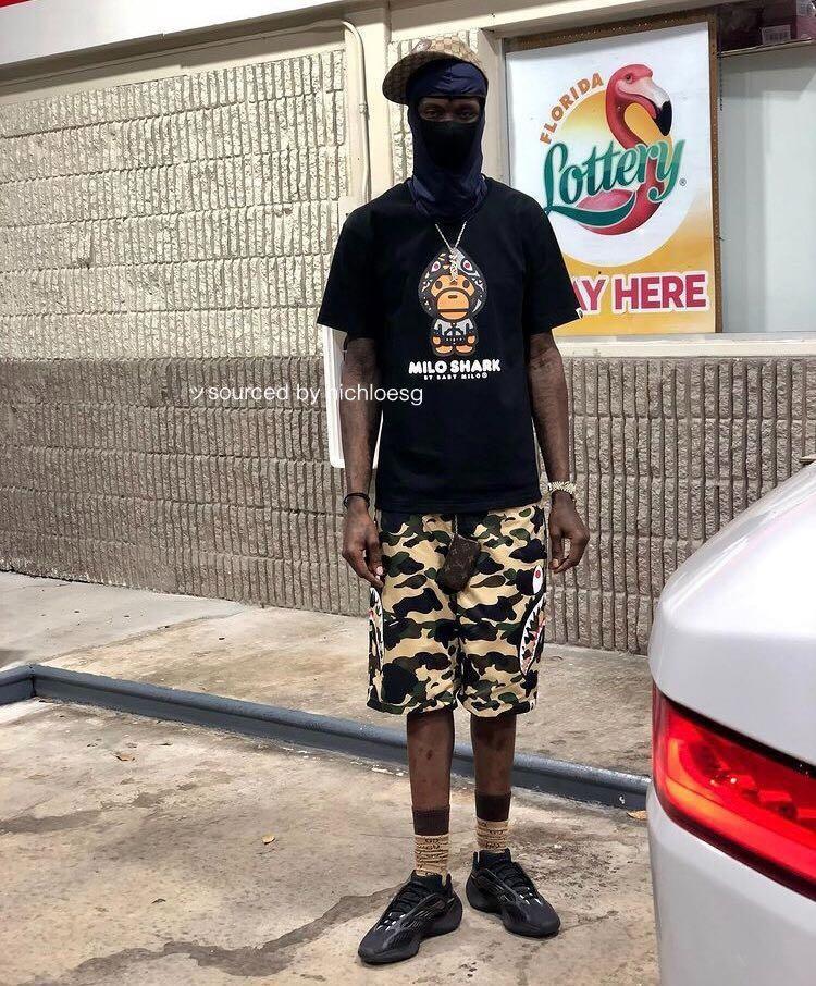 BAPE 1ST CAMO SIDE SHARK BEACH SHORTS, Men's Fashion, Bottoms, Shorts on  Carousell