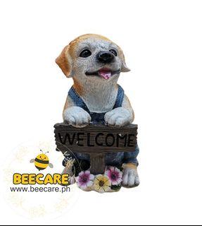 BeeCareph Dog Holding "Welcome" Word Sign Home Decoration