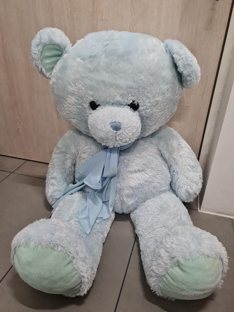 big blue teddy