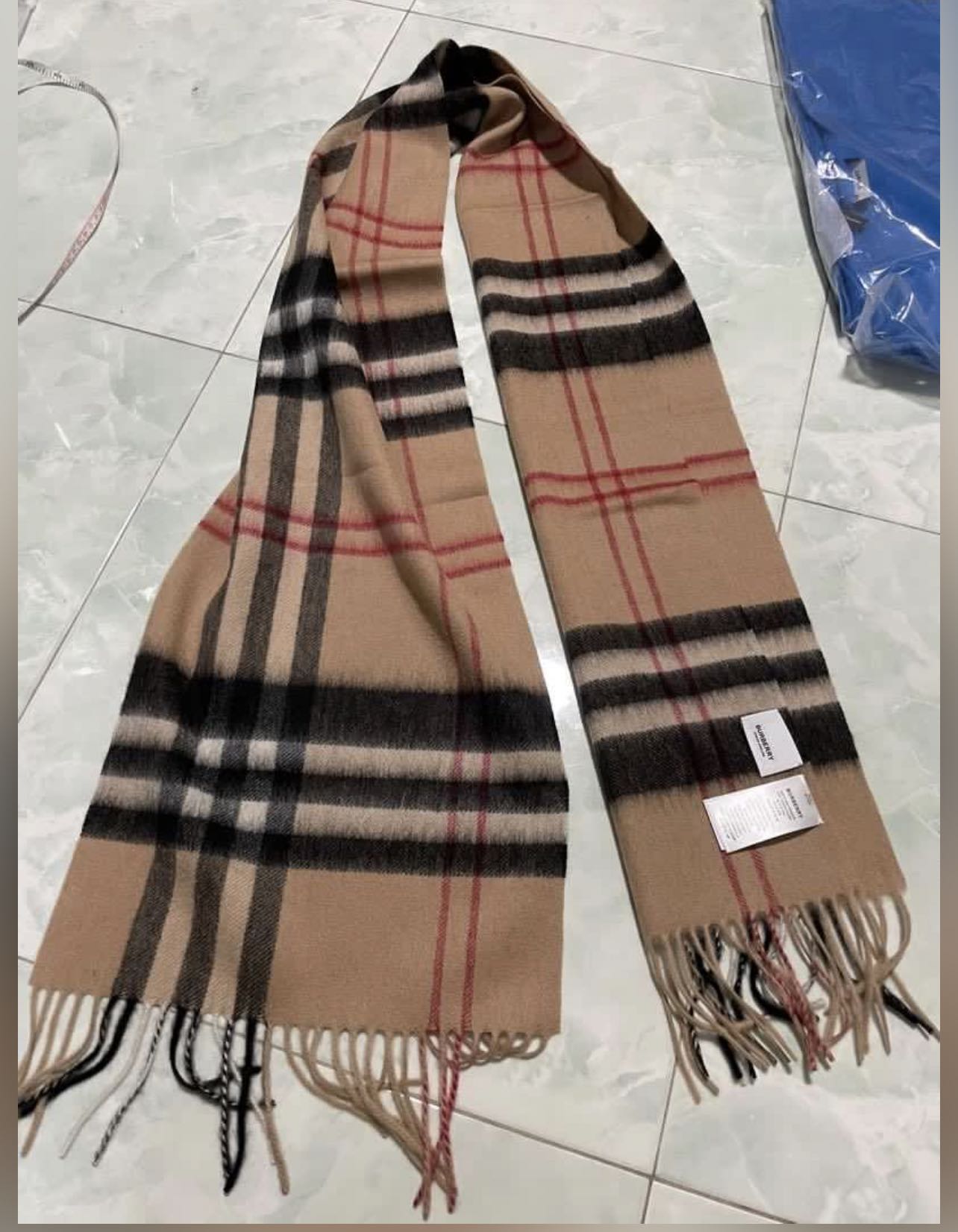 Bnwt Burberry Scarf