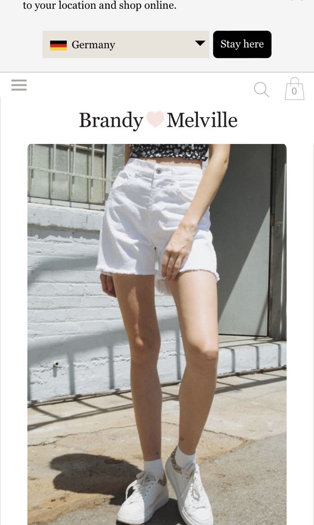 BRANDY MELVILLE Charlotte Denim Shorts