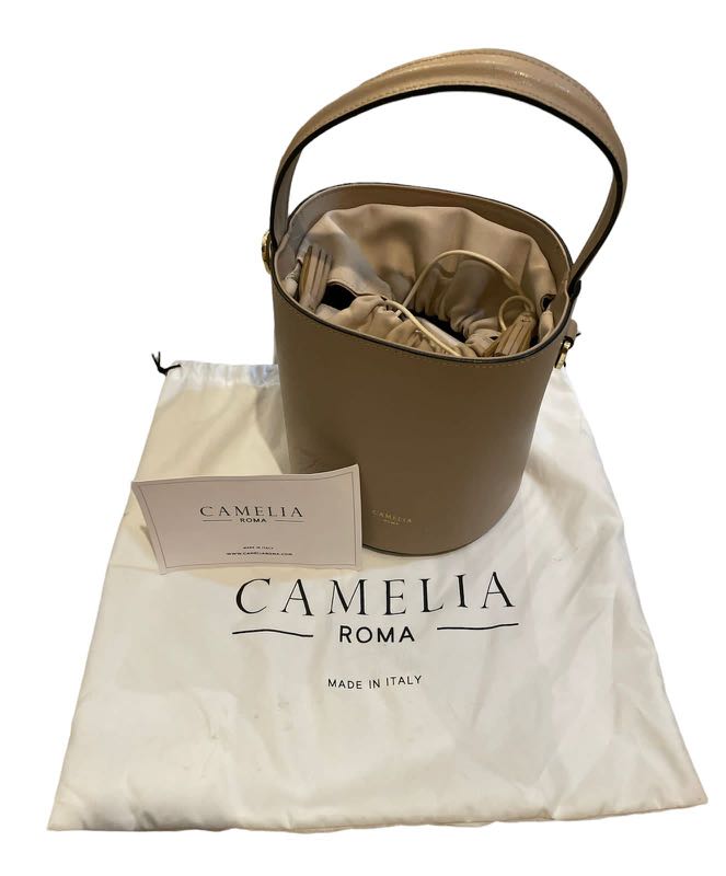 Saffiano Leather bucket bag - Camelia Roma