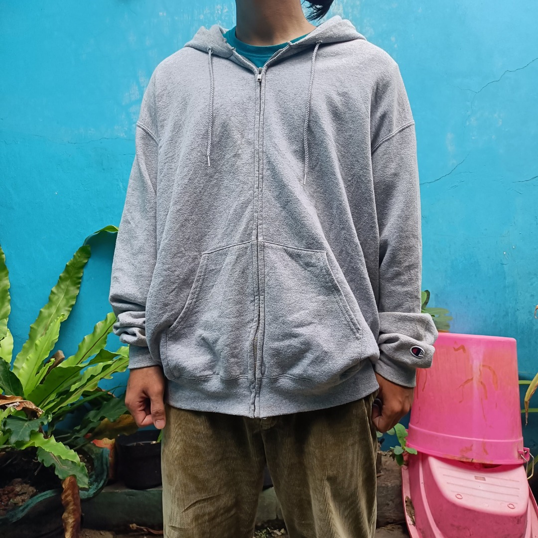 Champion Zip Hoodie Big Size Second Original, Fesyen Pria, Pakaian ...