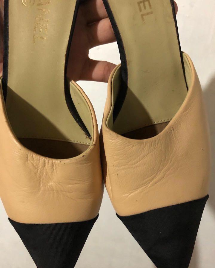 Chanel Beige/Black Lambskin Leather and Grossgrain pearl-heel CC slip-on  mules., Luxury, Sneakers & Footwear on Carousell