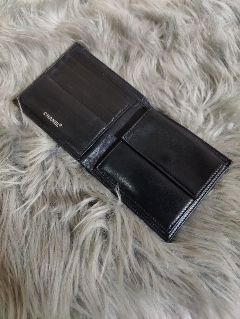 Chanel Mens Wallet (Category: Luxury Bags & Wallets) located in Marikina City. Submitted by noblecat_40a38b (Listing ID 1176200873, Image 2). Description: Chanel Travel Line Bifold Wallet Nylon Exterior, Leather Interior With Coin Purse Card Holder slots Main Bills compartment In good condition 8/10 No Issue, normal sign of use only Wallet only and Firm Price Plus SF.