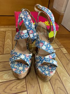 （分類：）位於 。 由 coupons222 提交（商品編號 1176064938，圖片 1）。簡介： 。