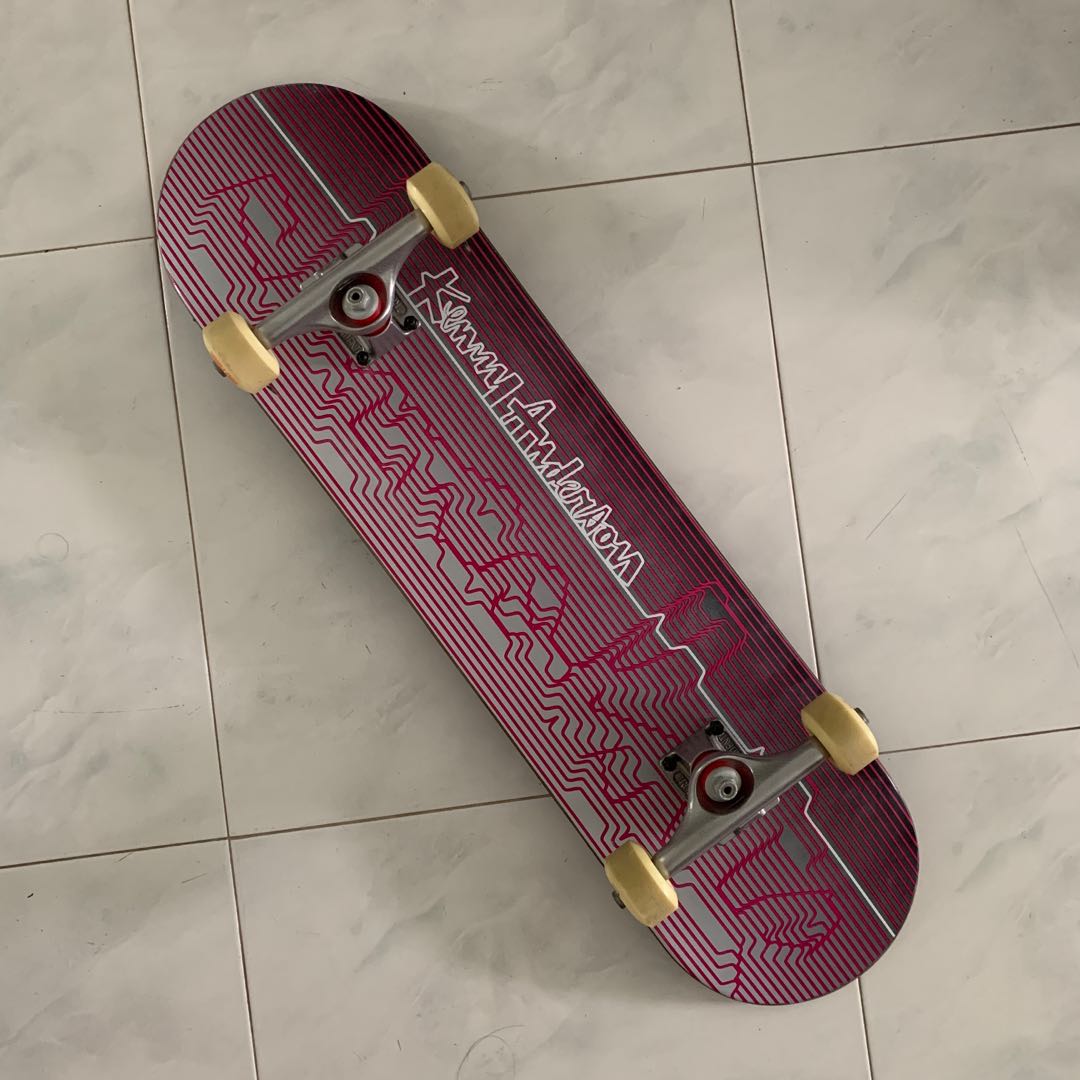 OFFER* Skateboard Louis Vuitton Supreme Positiv Red Bone, Sports Equipment,  Sports & Games, Skates, Rollerblades & Scooters on Carousell
