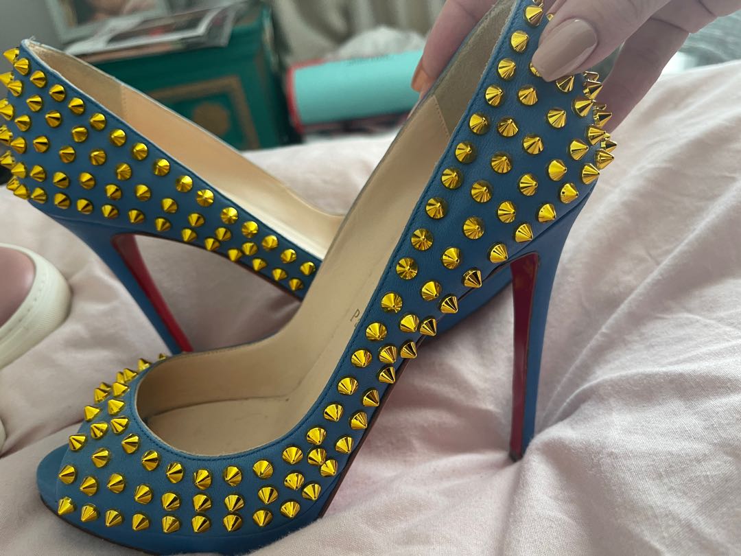 Authentic Louboutin Heels with Polka Dot Bow  Louboutin heels, Christian  louboutin shoes, Louboutin